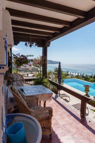 ENCANTADORA VILLA EN LA HERRADURA