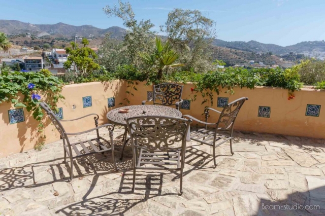 ENCANTADORA VILLA EN LA HERRADURA