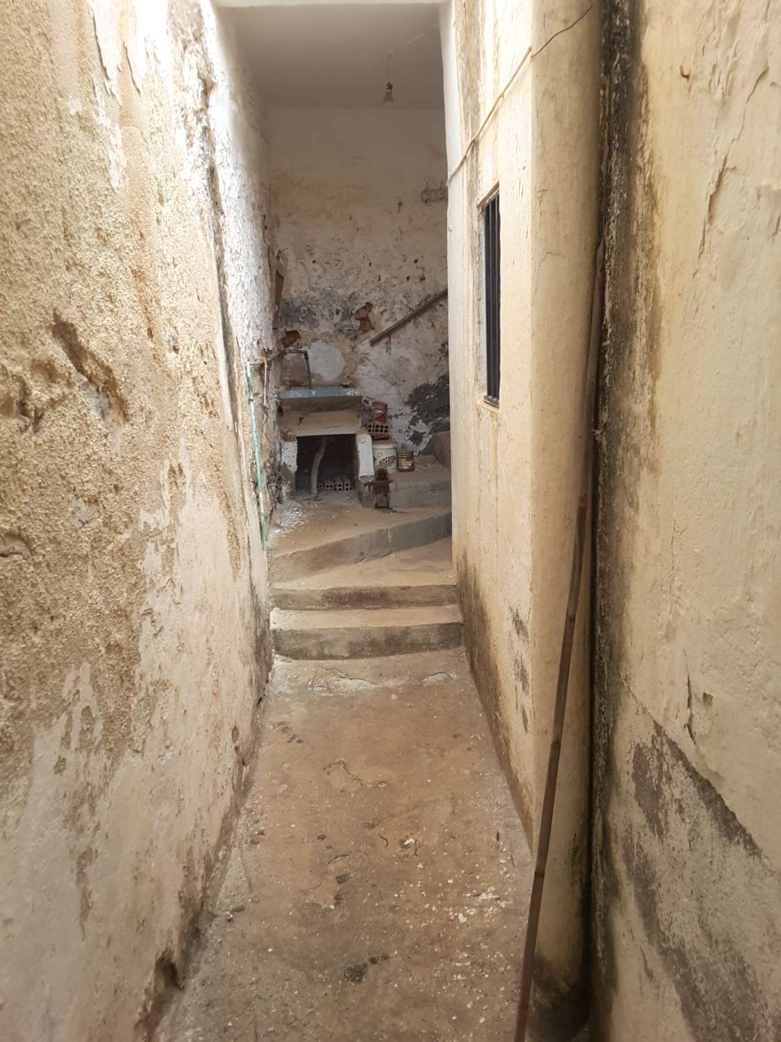 Stadthaus zum Verkauf im Zentrum von Motril