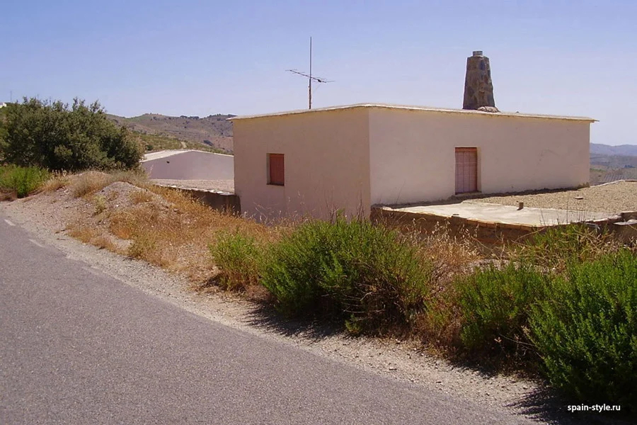 Renoviertes Bauernhaus mit Lagerhaus und Aussicht in Torvizcón, Granada