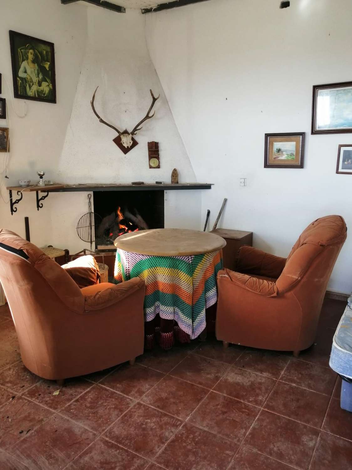 Bauernhaus zum Verkauf mit 15.000 m² Grundstück in Torvizcón