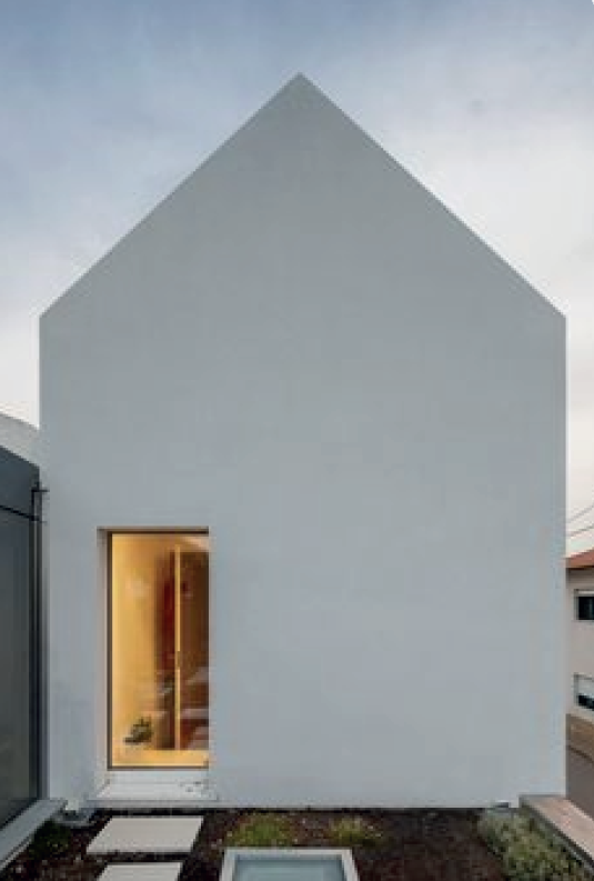 Städtisches Grundstück mit Projekt in der Hauptstadt Malaga