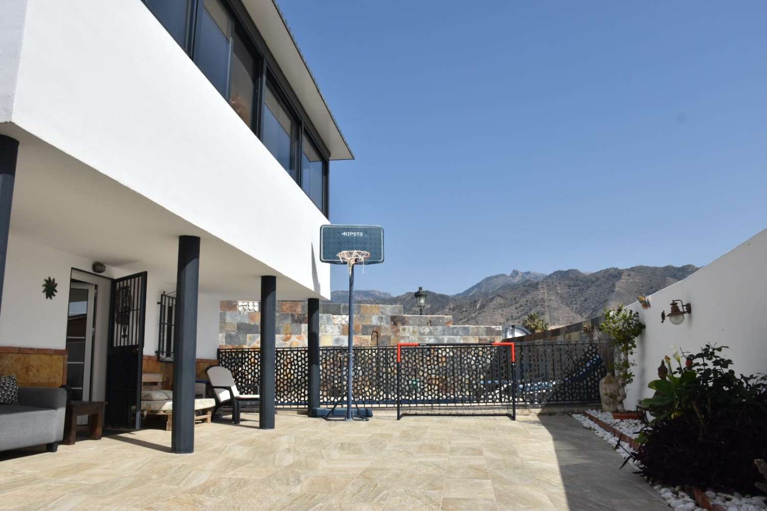 Villa in La Exótica (Nerja) with garden, pool and views