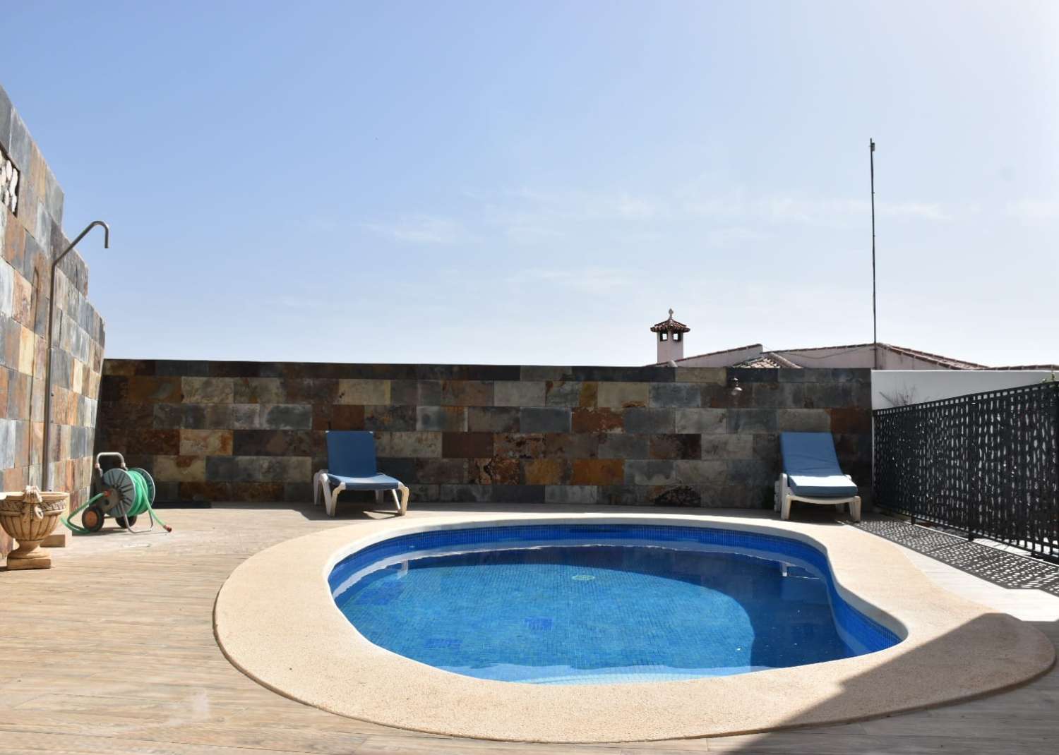 Villa in La Exótica (Nerja) with garden, pool and views