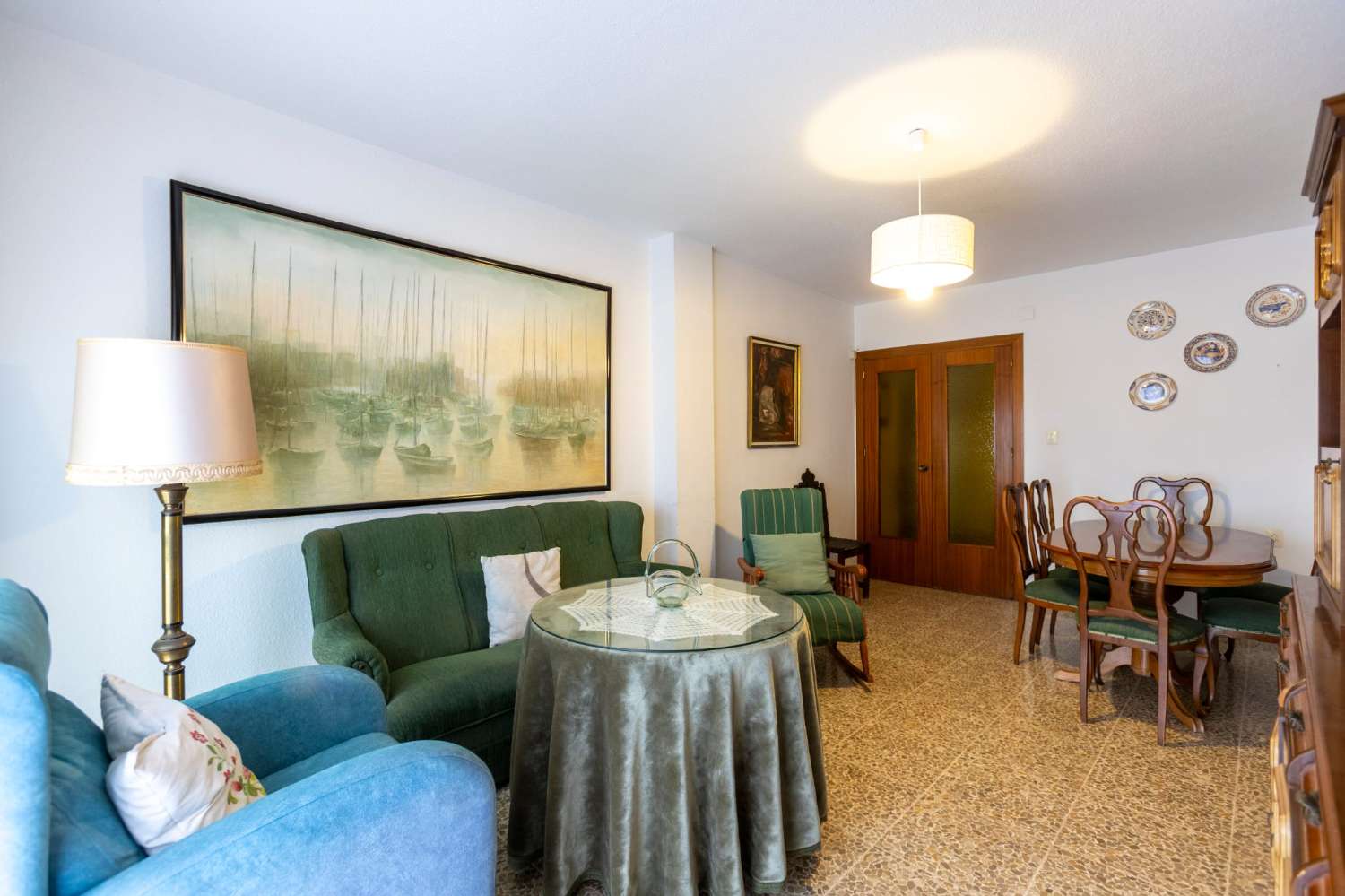 **Piso en Venta en el Corazón de Motril**