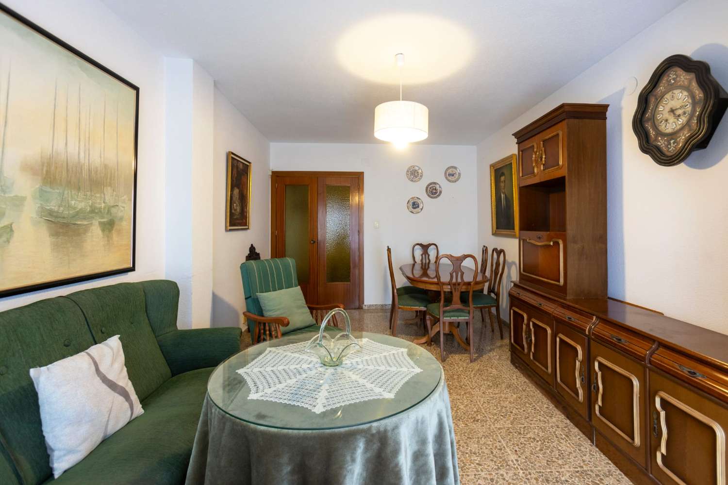 **Piso en Venta en el Corazón de Motril**