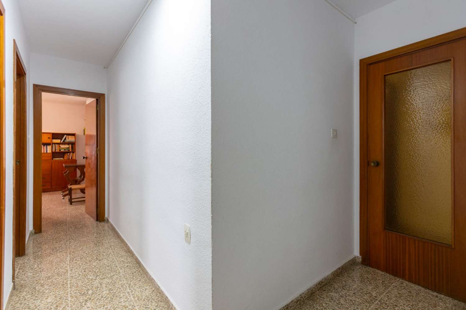 **Piso en Venta en el Corazón de Motril**