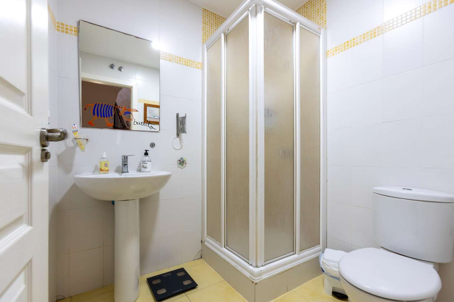 Chalet adosado en venta en Lobres