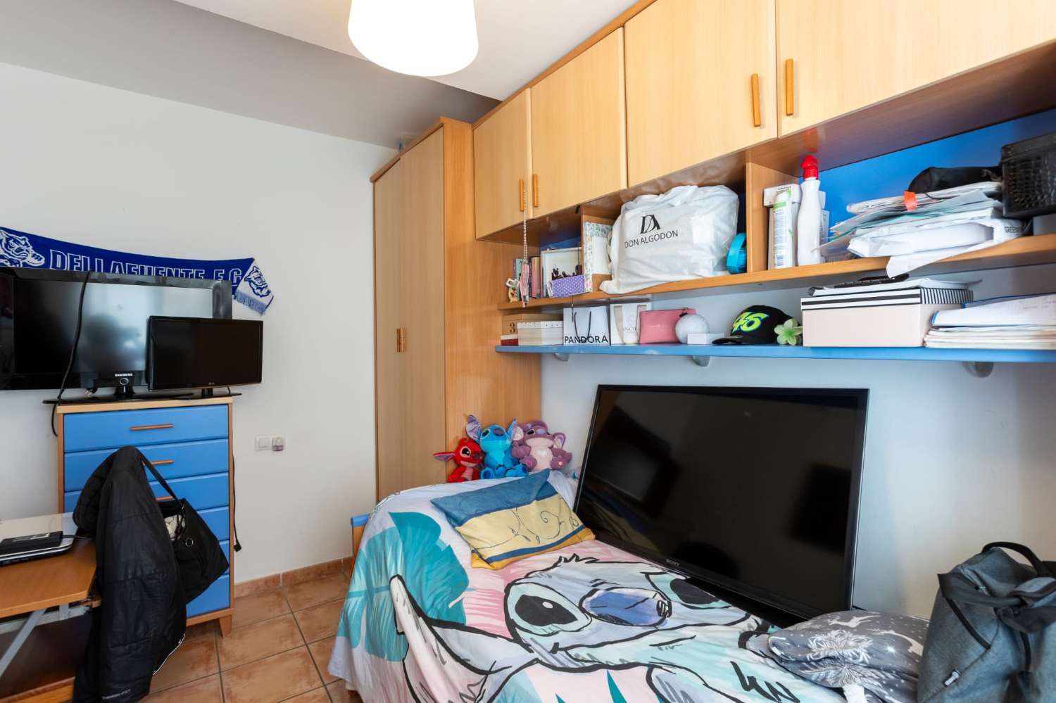 Chalet adosado en venta en Lobres